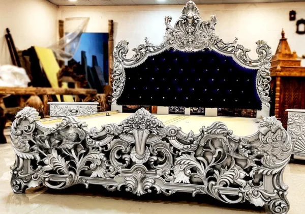 Elegant Modern Designer Silver Bed Set - Image 3